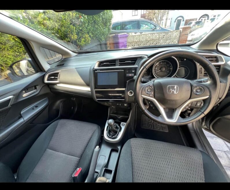 Reliable 2009 Toyota Yaris (Cat N)